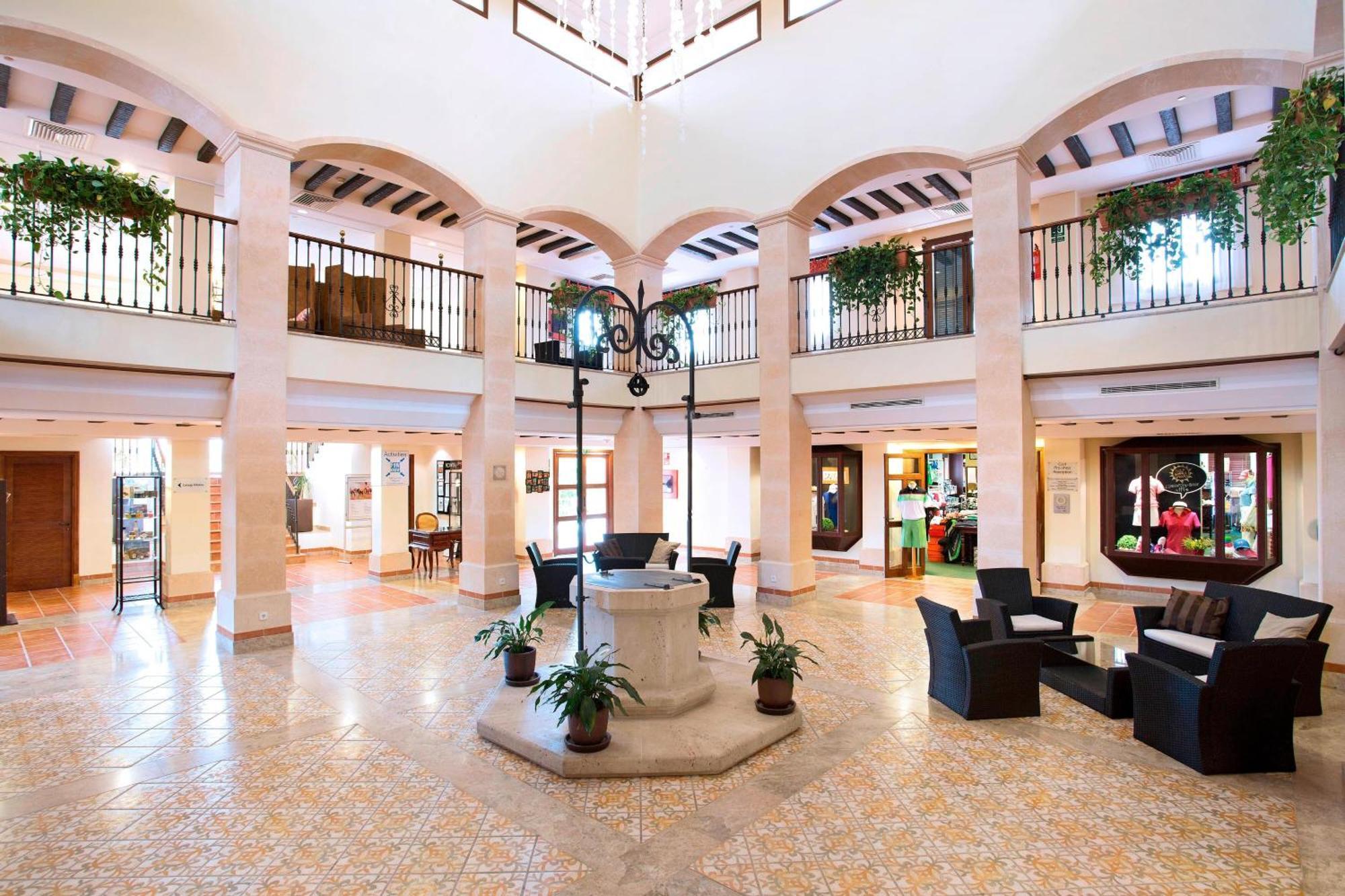 Marriott'S Club Son Antem Hotel Llucmajor  Exterior photo
